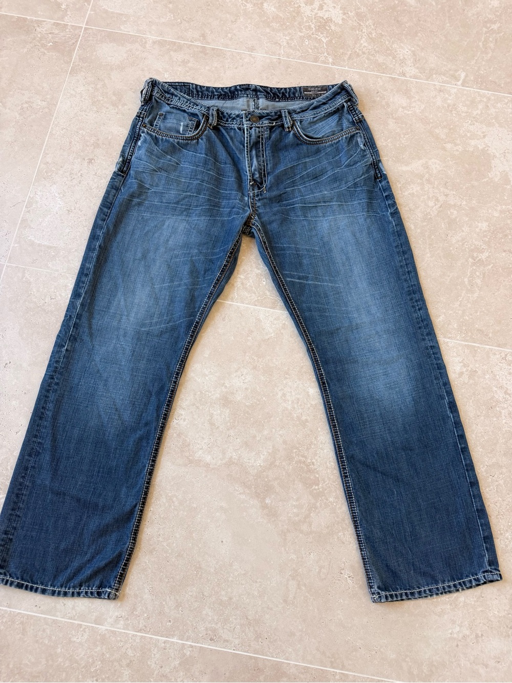 Classic Men's Blue Denim Jeans